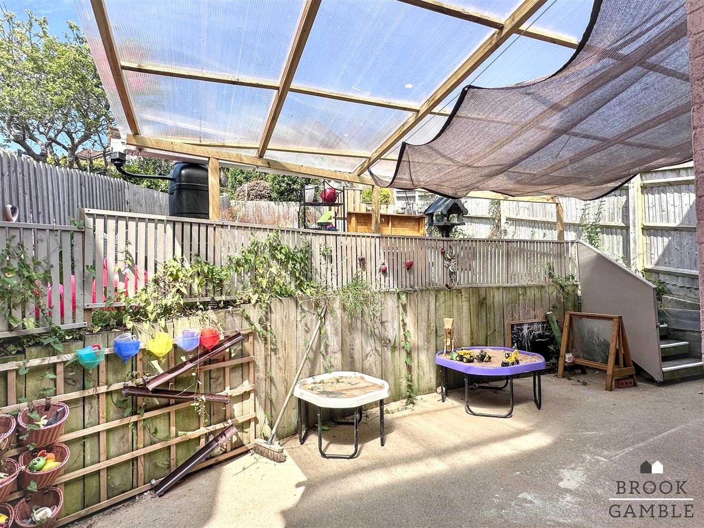 3 Bedroom House. Osborne Road in Eastbourne,  18